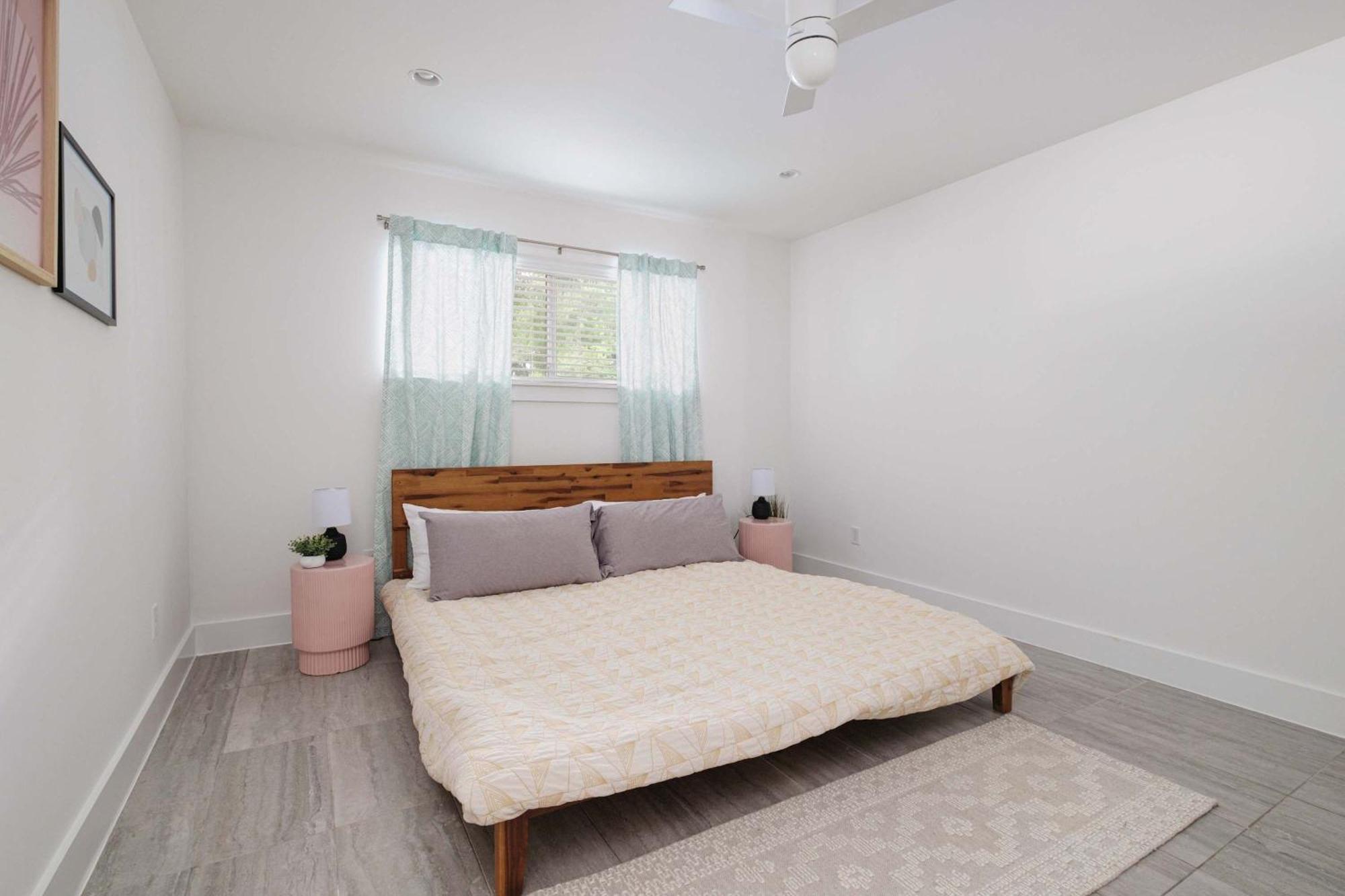 Chic Clarksville 2Br Condo Near Downtown Austin Dış mekan fotoğraf