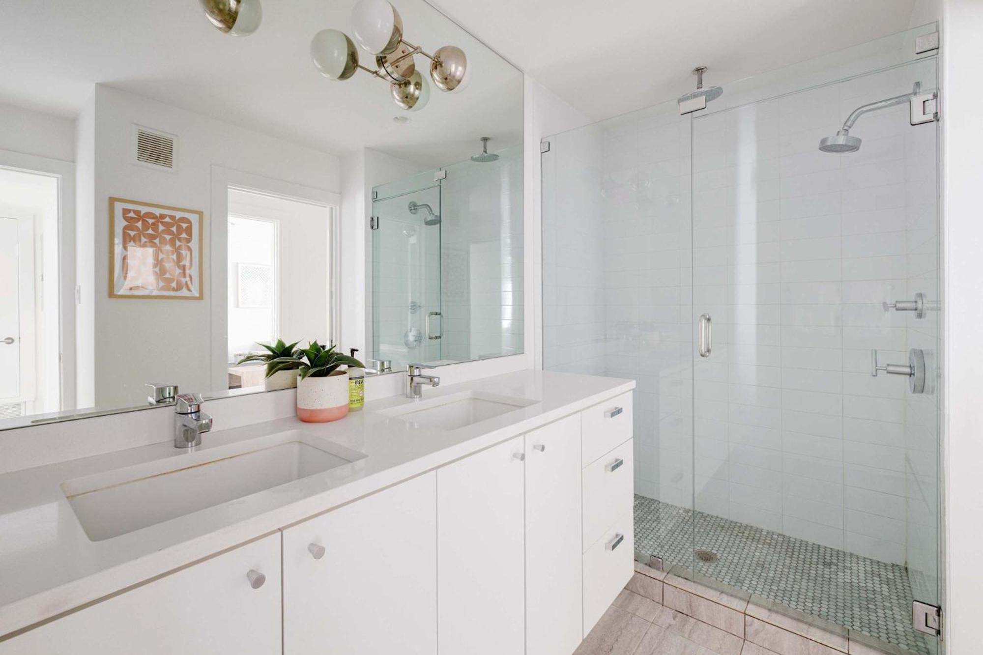 Chic Clarksville 2Br Condo Near Downtown Austin Dış mekan fotoğraf
